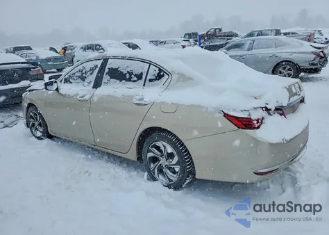 2017 Honda Accord Lx z USA, uszkodzony, nr VIN 1HGCR2F35HA202517